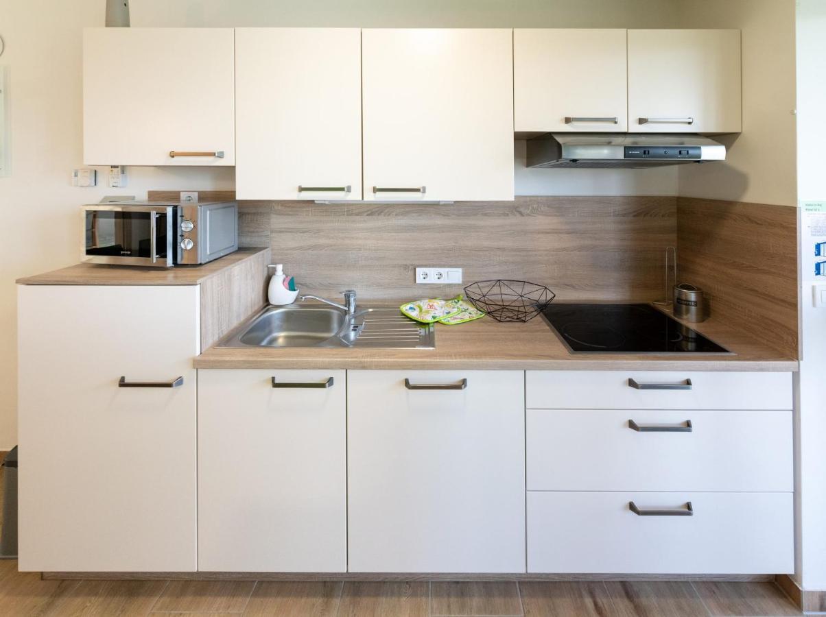 Apartmaji Banonia " Poletni Vetrc " Banovci Buitenkant foto