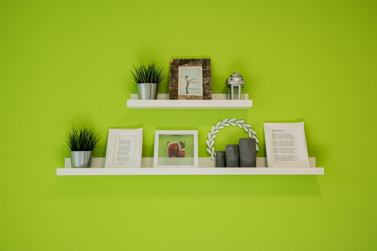 Apartmaji Banonia " Poletni Vetrc " Banovci Buitenkant foto