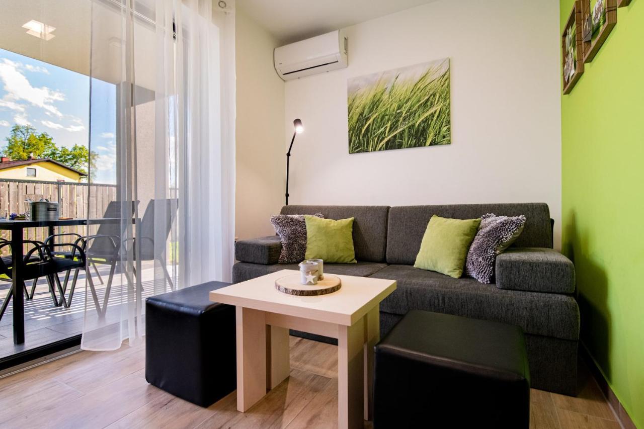 Apartmaji Banonia " Poletni Vetrc " Banovci Buitenkant foto